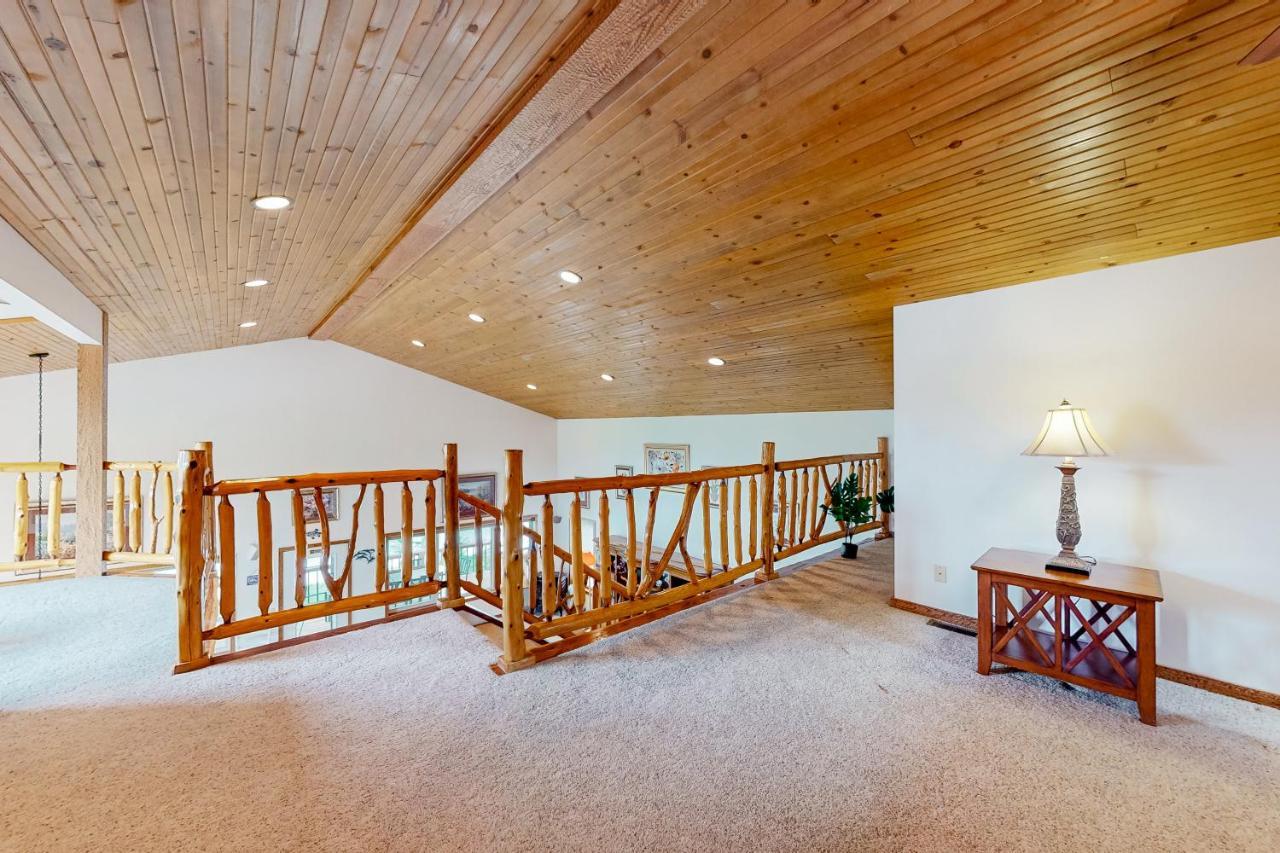 Edgewater Beach Resort 19 Forsyth Bagian luar foto